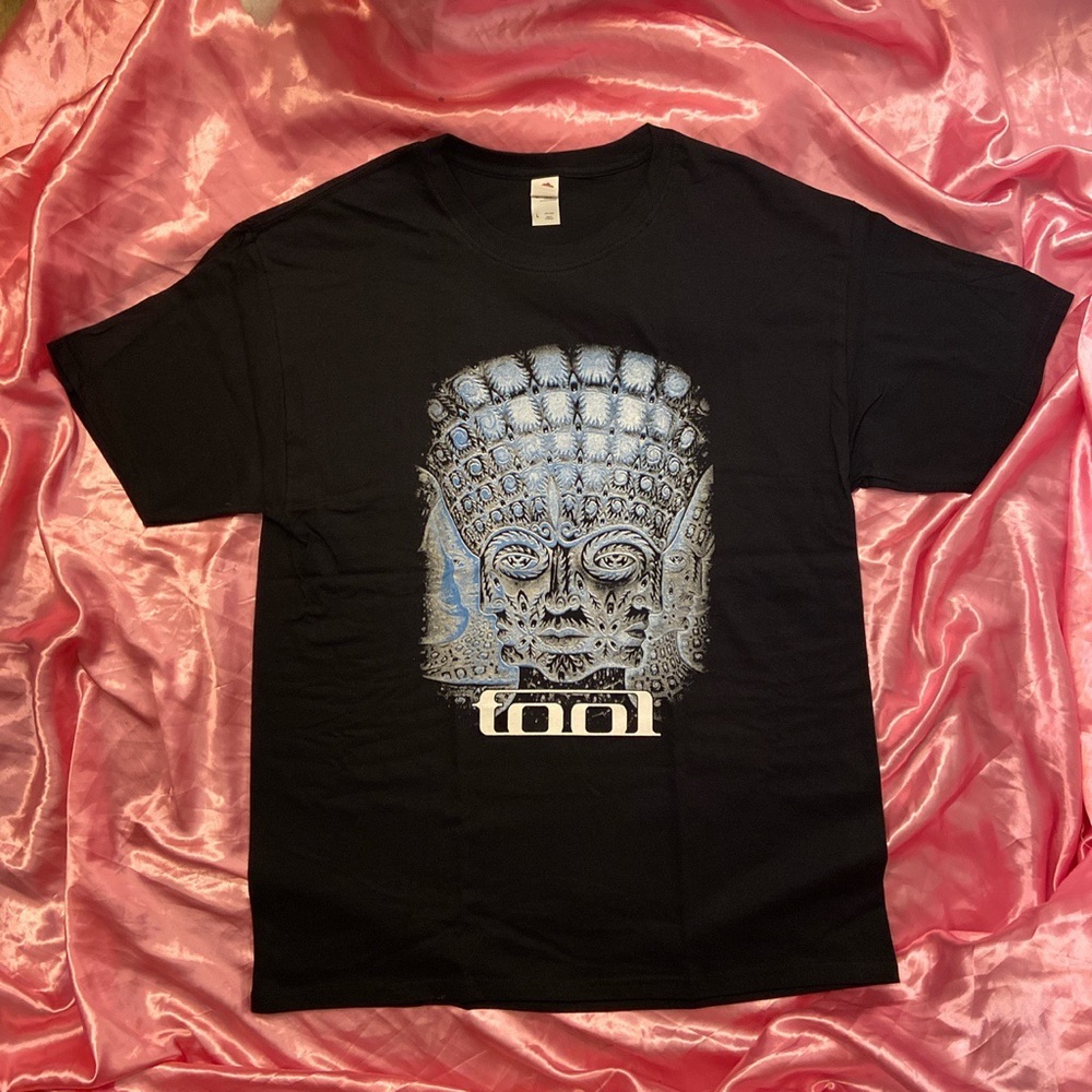 Tool shirt